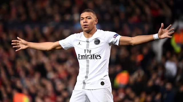 时隔两年重返赛场：博格巴社媒：回到球场对于我而言意义非凡（阔别两年重回绿茵，博格巴社媒发声：重返赛场意义重大）