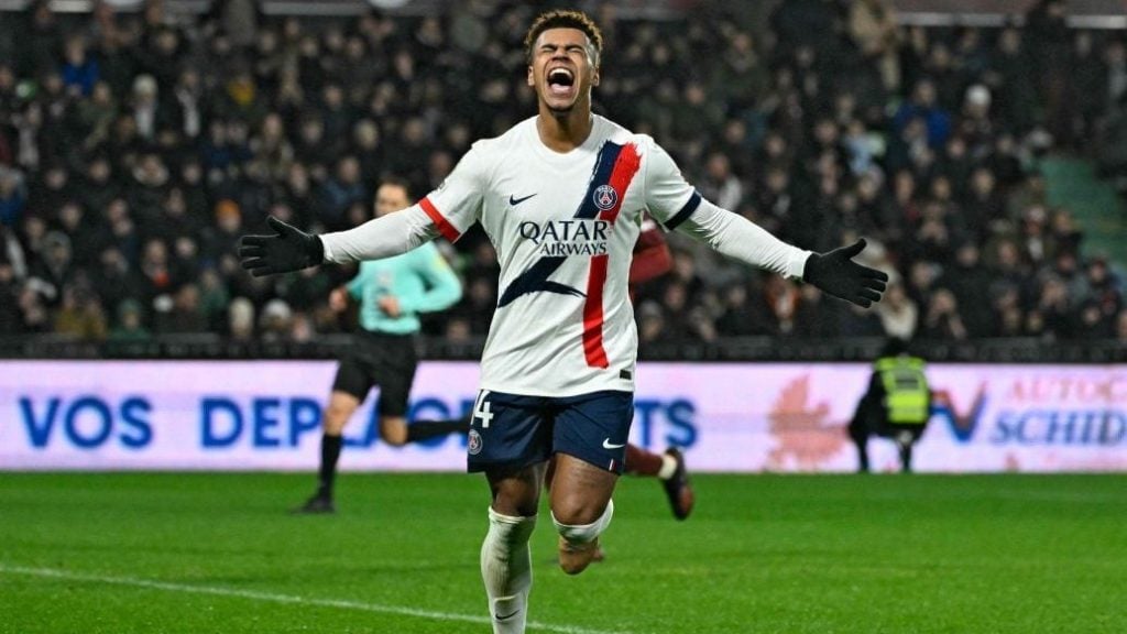 这节表现出色！杨瀚森2助攻&2篮板&造对手2次进攻犯规（单节高光！杨瀚森送出2助攻、摘下2篮板并造成对手2次进攻犯规）