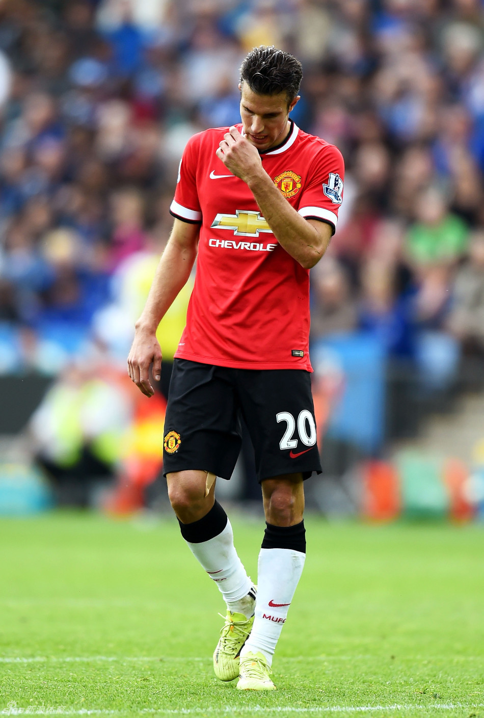 国米三后卫体系滴水不漏（国米三中卫防线固若金汤）